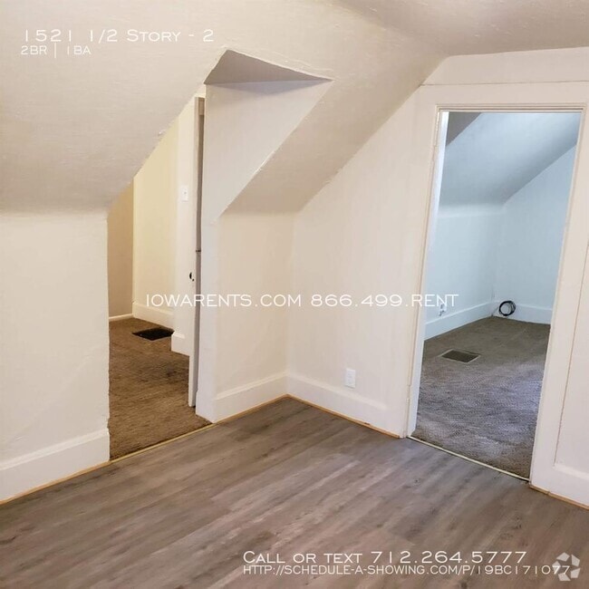 Building Photo - 1521 1/2 Story-2 Unit 2 Rental
