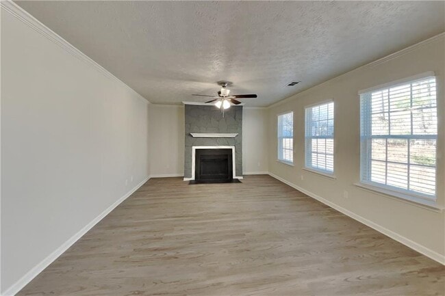 Photo - 19 Lakemoore Ct