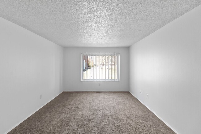 Metro East Apartments
