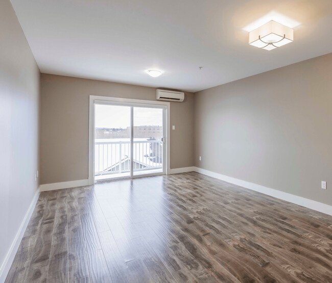 Photo - 11 Harold Doherty Court