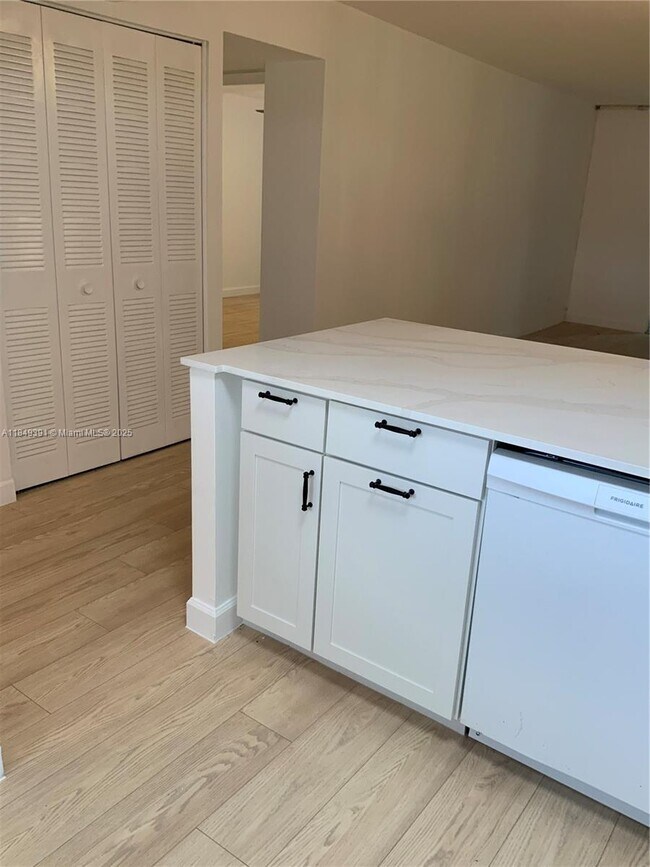 Photo - 443 NE 195th St Unit 137