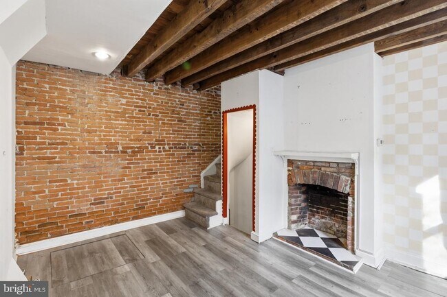 Photo - 251 Fulton St