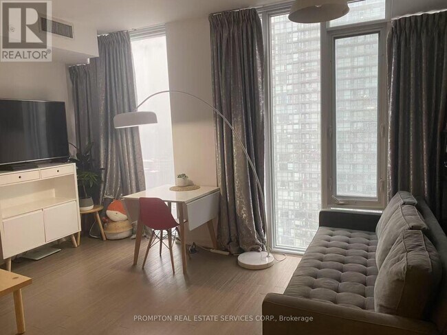 101 Peter St Unit 3105