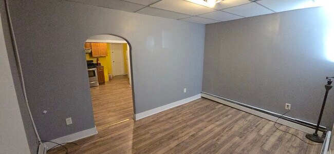 72 W Chestnut St Unit 1