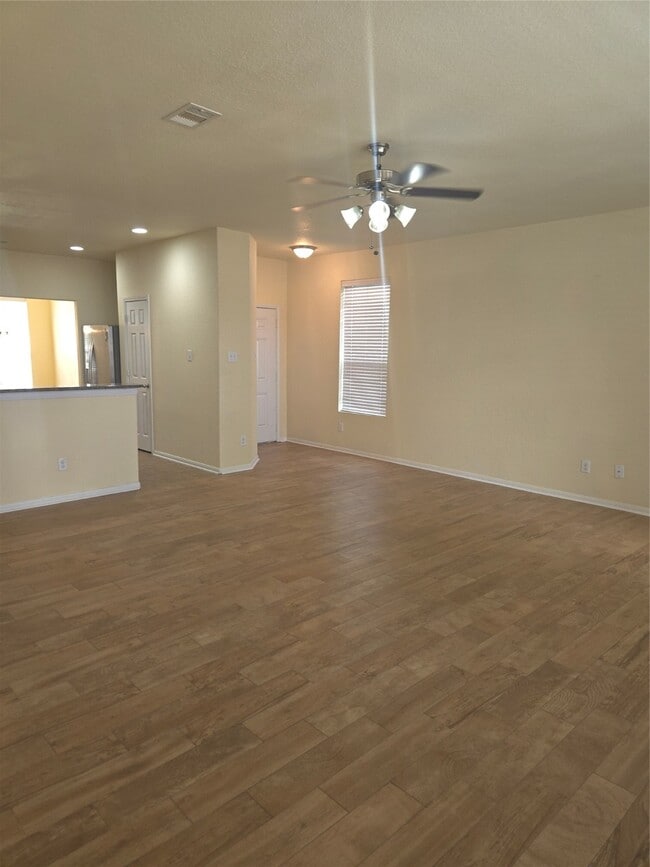 Photo - 2431 Cloudy Bay Dr