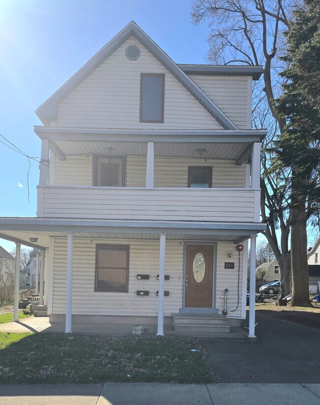 Photo - 106 Madison Ave Unit 1