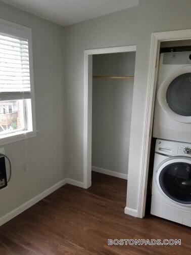 Photo - 161 Bennington St Unidad 2