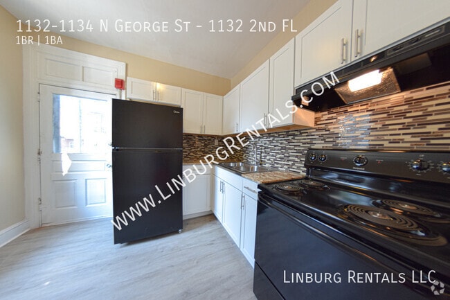 Building Photo - 1132-1134 N George St-1132 2nd FL Unit 1132 2nd FL Rental