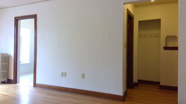 Photo - Viceroy Apartments