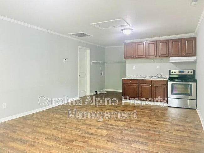 Photo - 409 Orange St