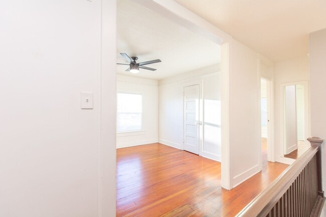 Photo - Charming 1-Bed/1-Bath Corner Unit One Block from the Heart of Barrio Logan! Unidad 2214