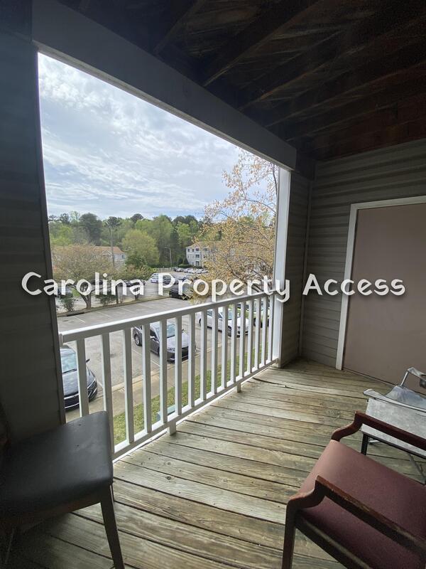 Photo - 1401 Collegiate Cir Unit 4