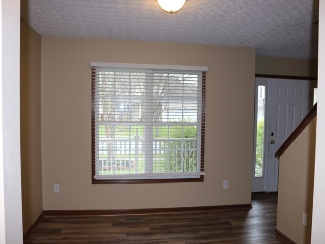 Photo - 281 Iris Trail Dr