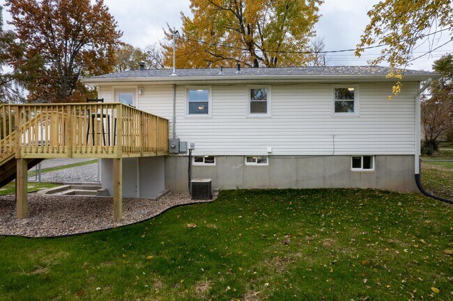 Photo - 506 N Ann St