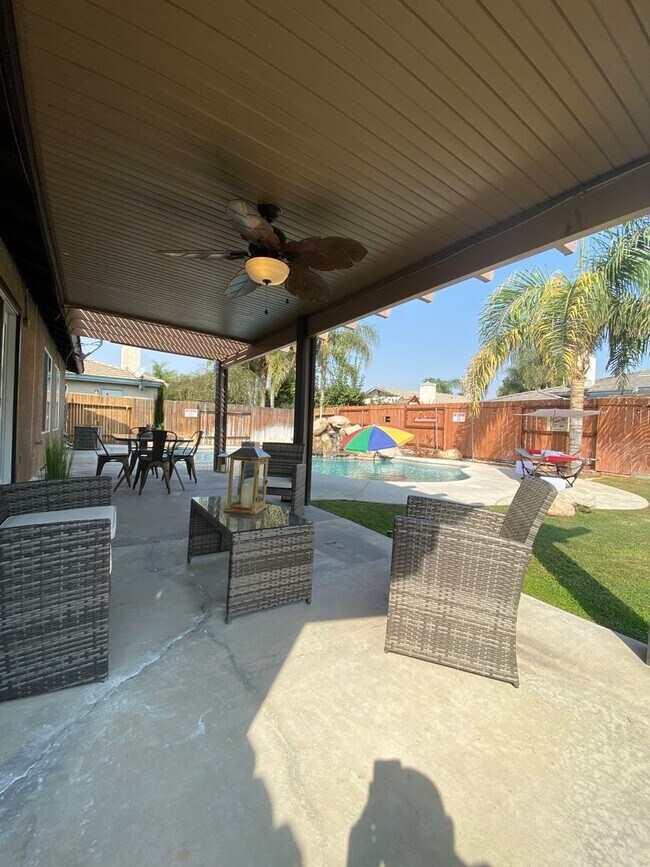 Photo - Best Deal in SW Bakersfield. Fully furnished home with a Pool