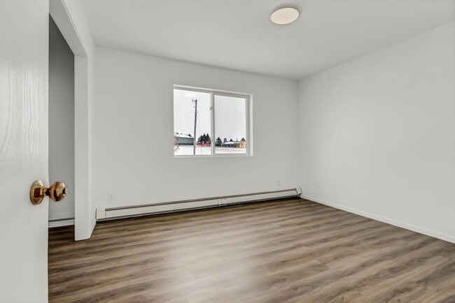 Wild Grove Apartments - 702 NICC