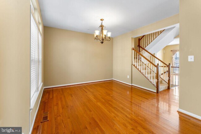 Photo - 7550 Maidenhead Dr