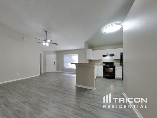Photo - 3114 Kelling St