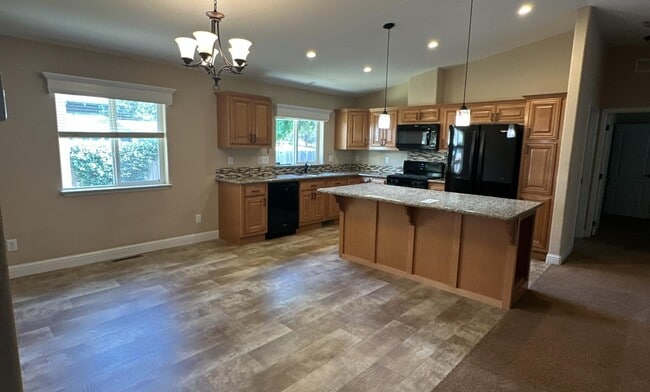 Photo - 10305 Gray Rd