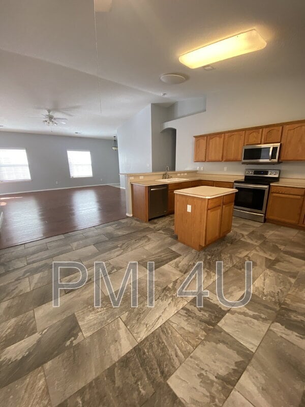 Photo - 5504 Mansfield Pl NW