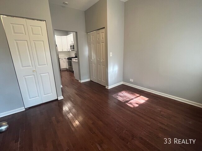 Photo - 1402 N Greenview Ave Unidad 1R