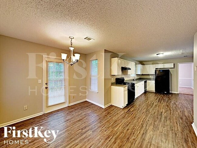 Photo - 10697 Tara Village Way