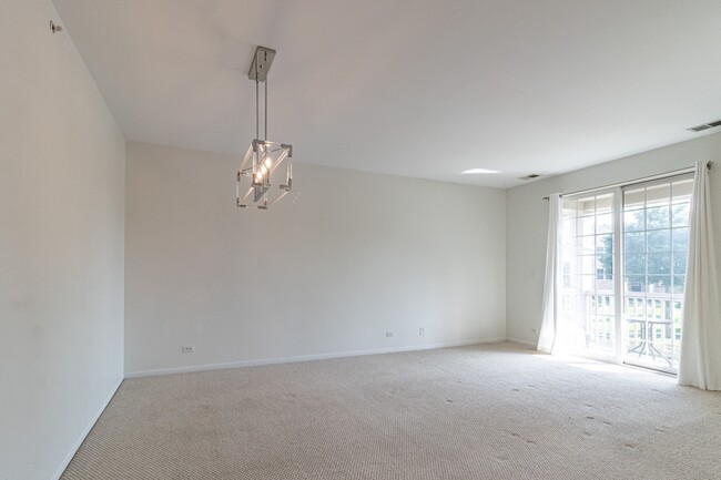 Photo - 200 Rosehall Dr