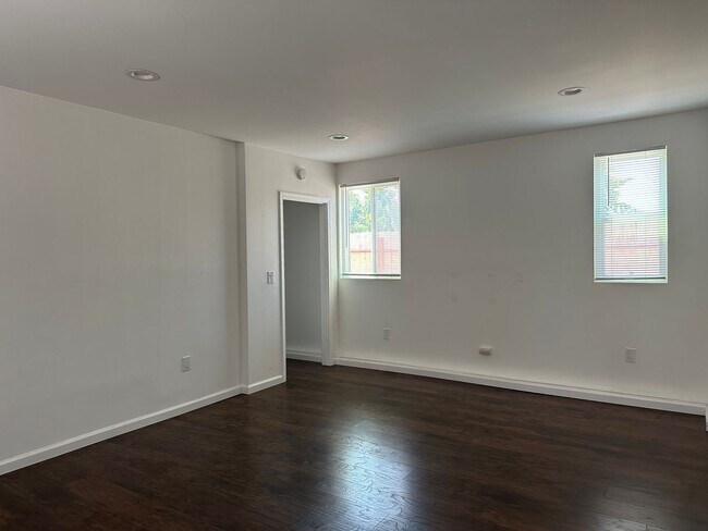 Photo - 1546 Marl Ave Unit B