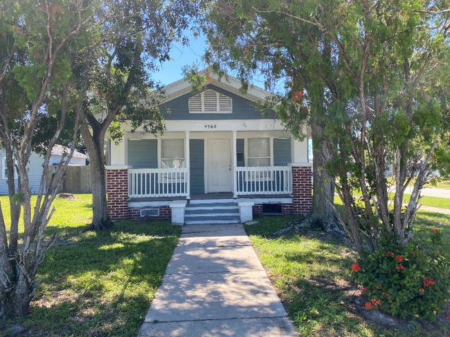 Photo - 4360 Emerson Ave S