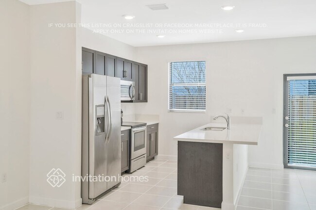 Photo - 2835 SW 16th Terrace