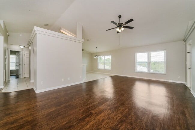 Photo - 1625 Nightfall Dr