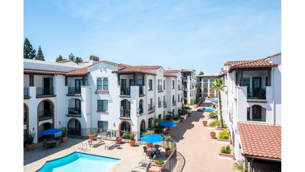 San Sebastian | 55+ Active Adult Apartments
