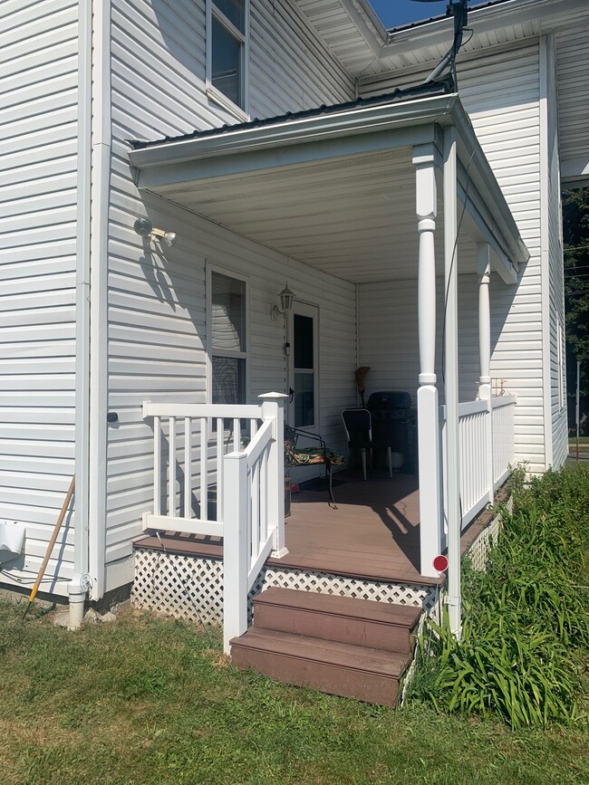 Photo - 607 E Mahoning St