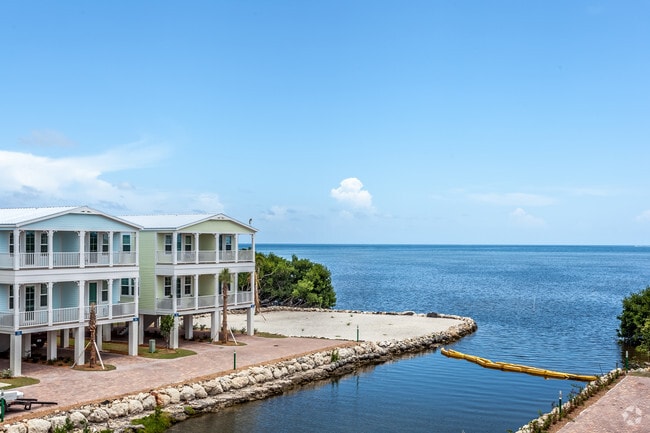 Tarpon Harbour