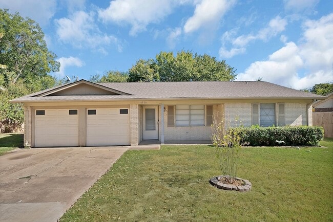 Building Photo - 6516 Perdido Dr