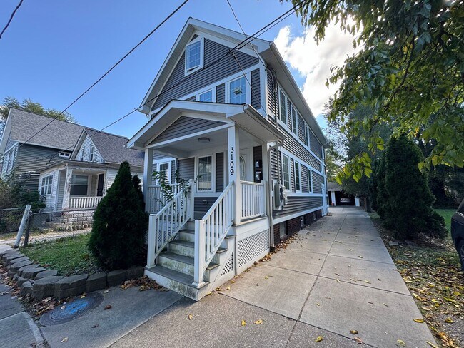 Photo - 3109 Hancock Ave Unit 3109 Hancock Avenue Lower