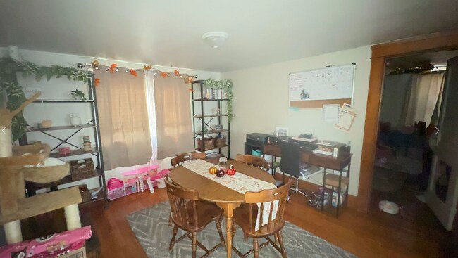 Photo - 1815 Superior St Unidad 1815 Superior St Upper