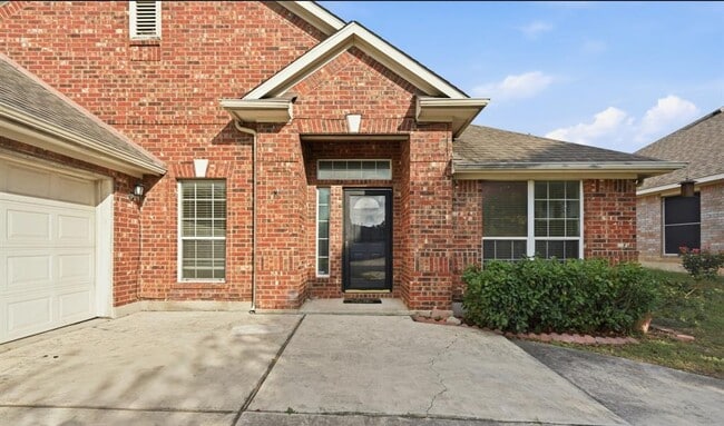 Photo - 1665 Amberwood Loop