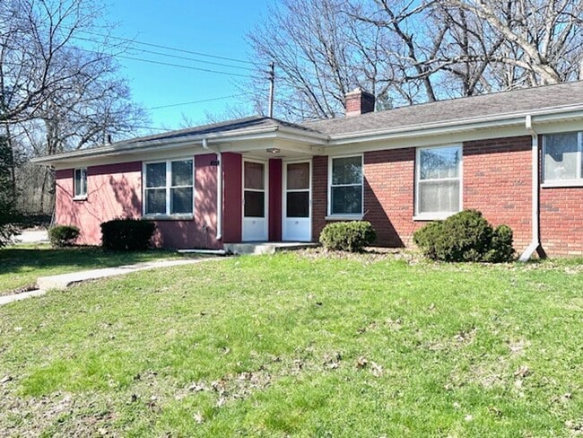 Building Photo - 23 Ridgewood St