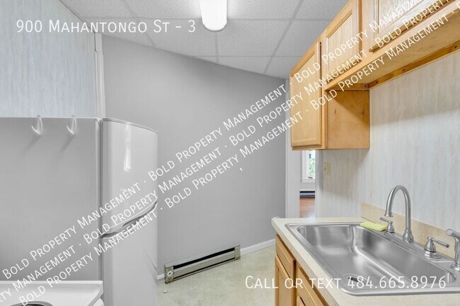 Photo - 900 Mahantongo St Unit 3