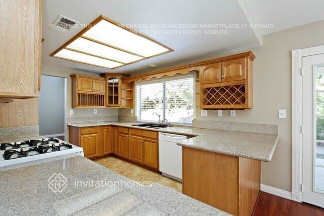 Photo - 10235 Basalt Ln