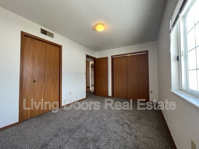 Photo - 605 S Washington St Unit #13