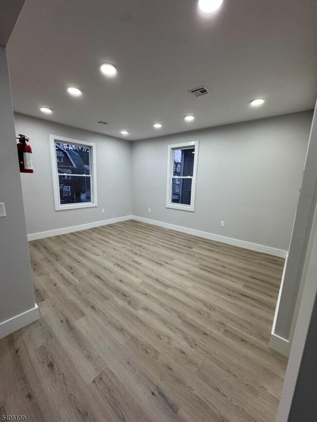 Photo - 859 S 16th St Unit 2