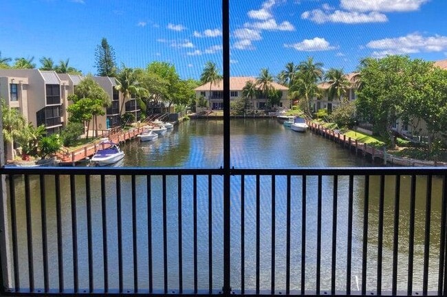 Photo - 6 Royal Palm Way Unit 310