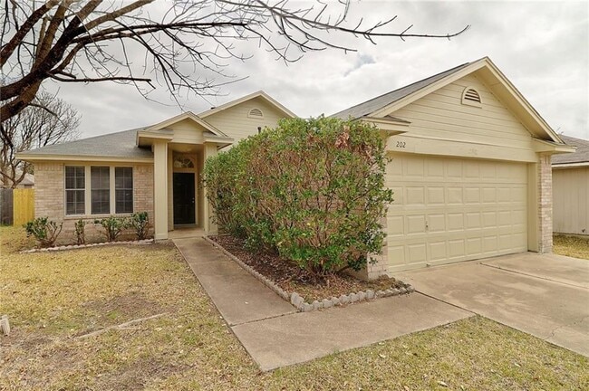 Photo - 202 Quail Cir