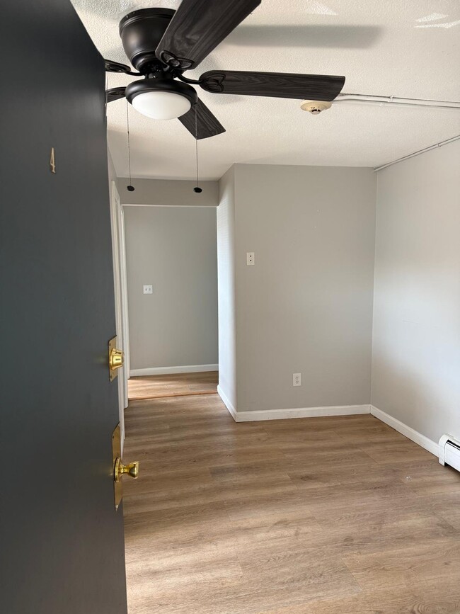 Building Photo - 144 George St Unit 4