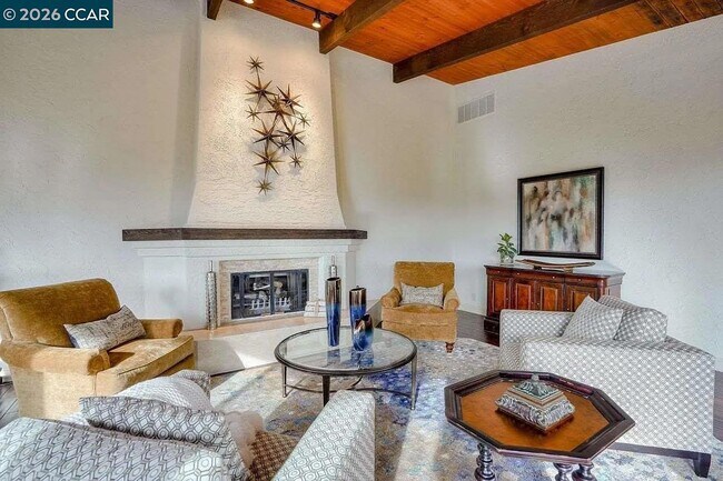 Photo - 44 Pulido Ct