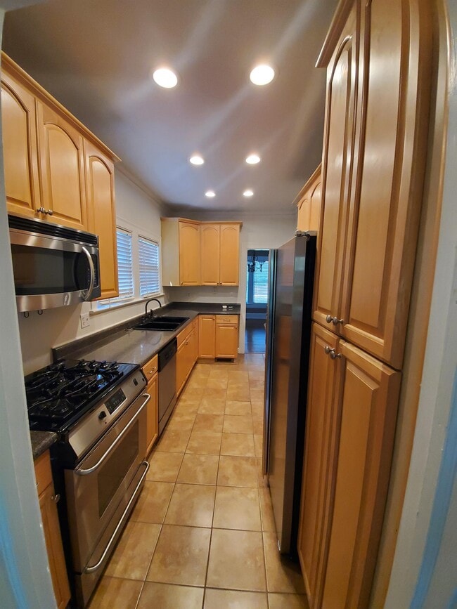 Photo - 2747 Arbor Ave SE