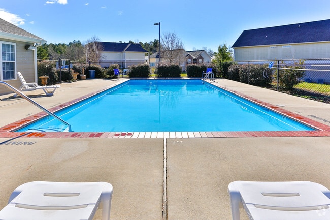 pool - Woodland Creek