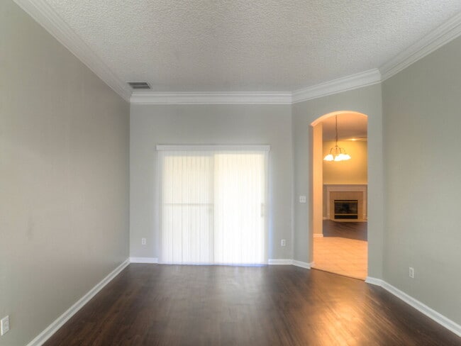 Photo - 233 Bell Branch Ln